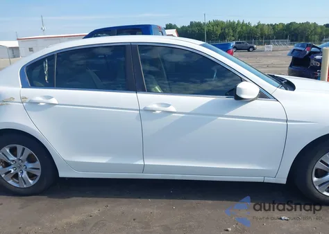 2012 Honda Accord 2.4 Se из США, поврежденный, VIN 1HGCP2F61CA202863